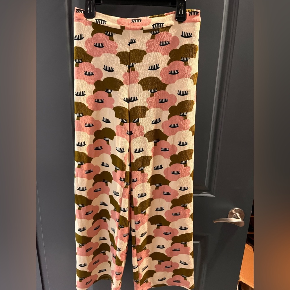 Pink green and white retro pattern trousers